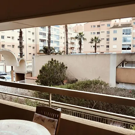 Appartamento In The Port Of