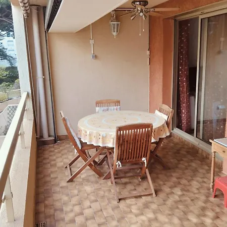 In The Port Of Appartamento