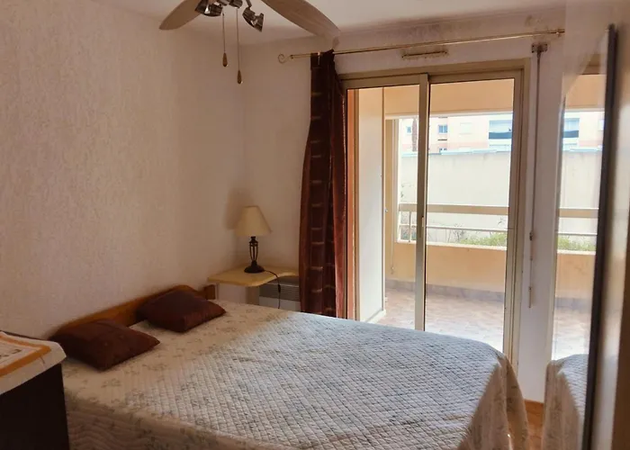 In The Port Of Lejlighed *